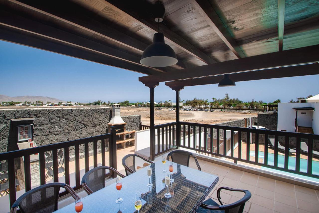 Villa Vista Reina - Luxury 6 Bedroom - Heated Pool- Views - Pool Table - Vista Lobos - Playa Blanca Exterior foto